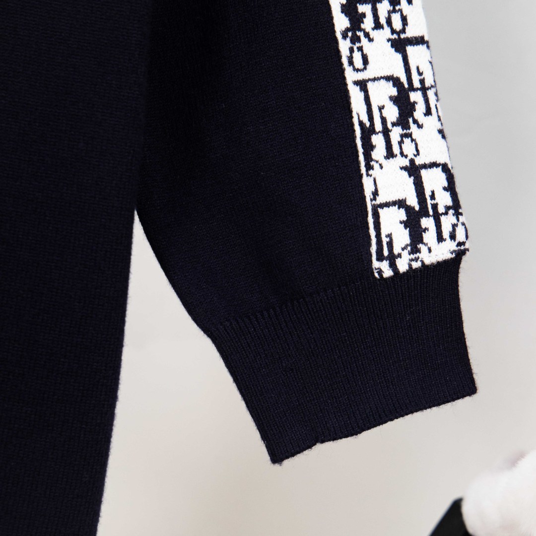 Dior Vintage Floral Ribbon Knit Sweater