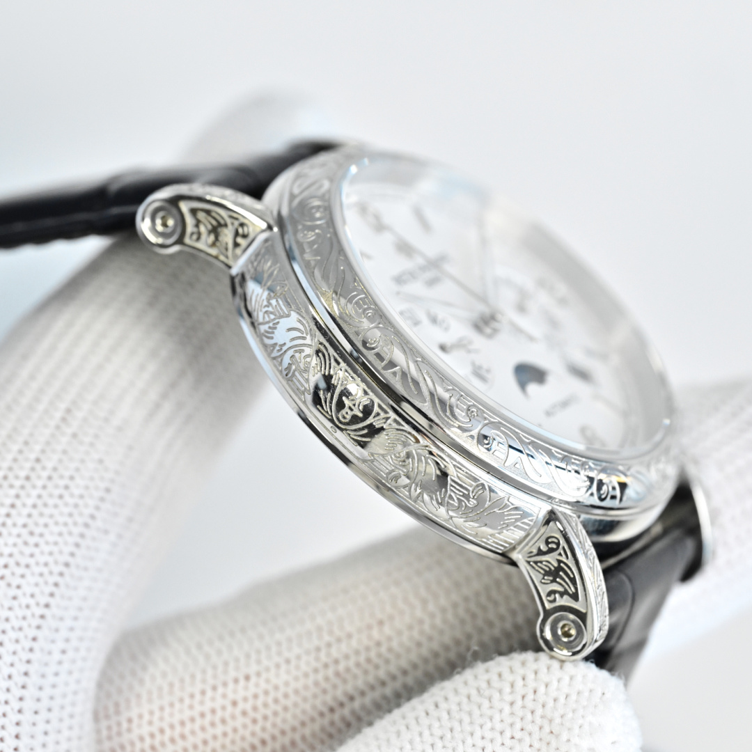 Patek Philippe Complications Collection - Handcrafted - Engraved Watch