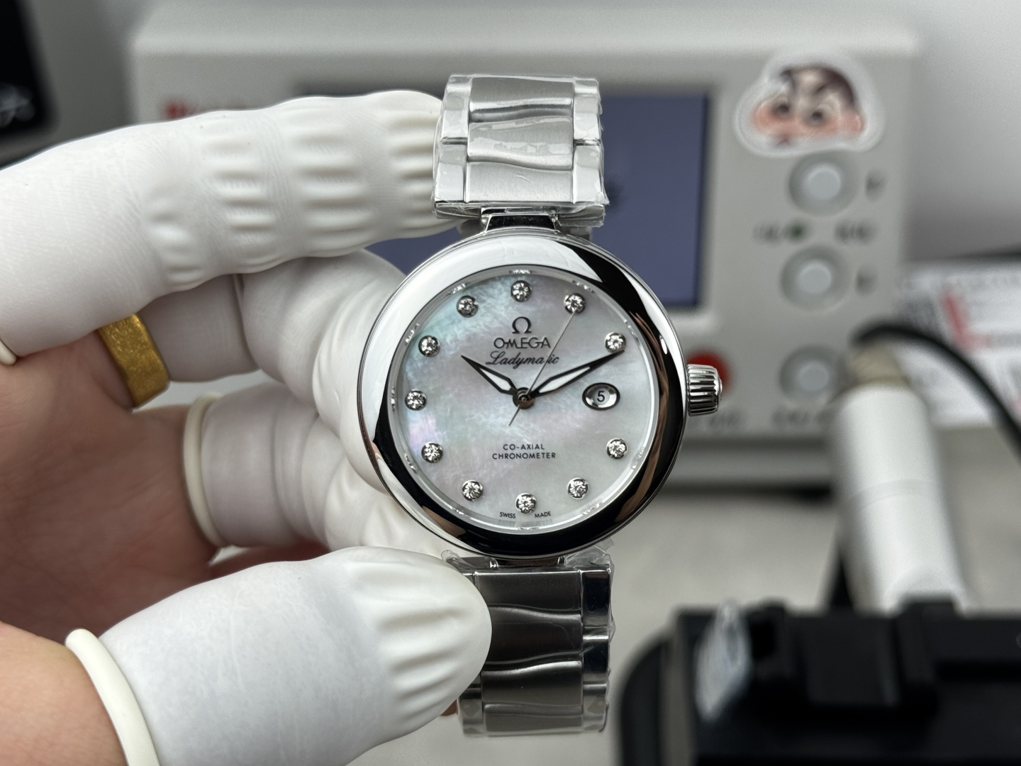 Omega De Ville Ladymade Bird's Nest Watch