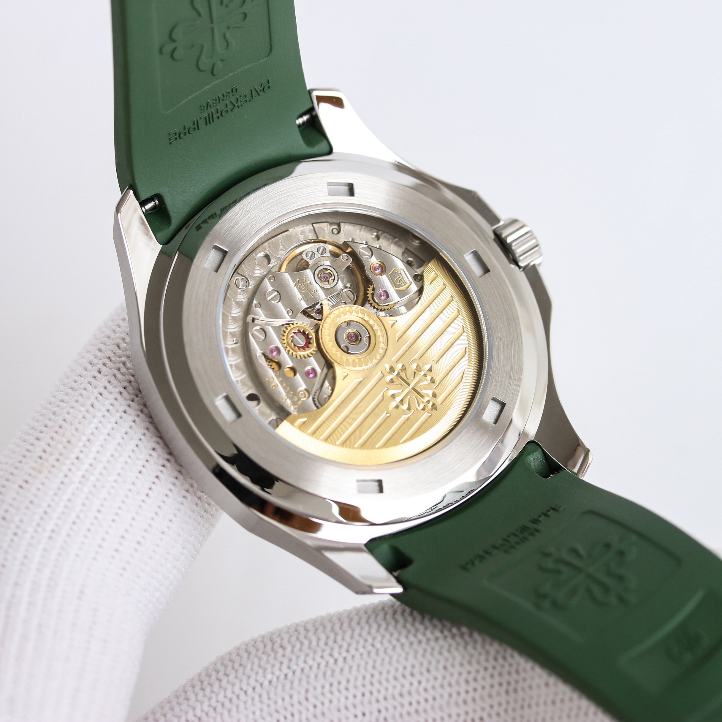 Patek Philippe Aquanaut 5167, full T-diamond series