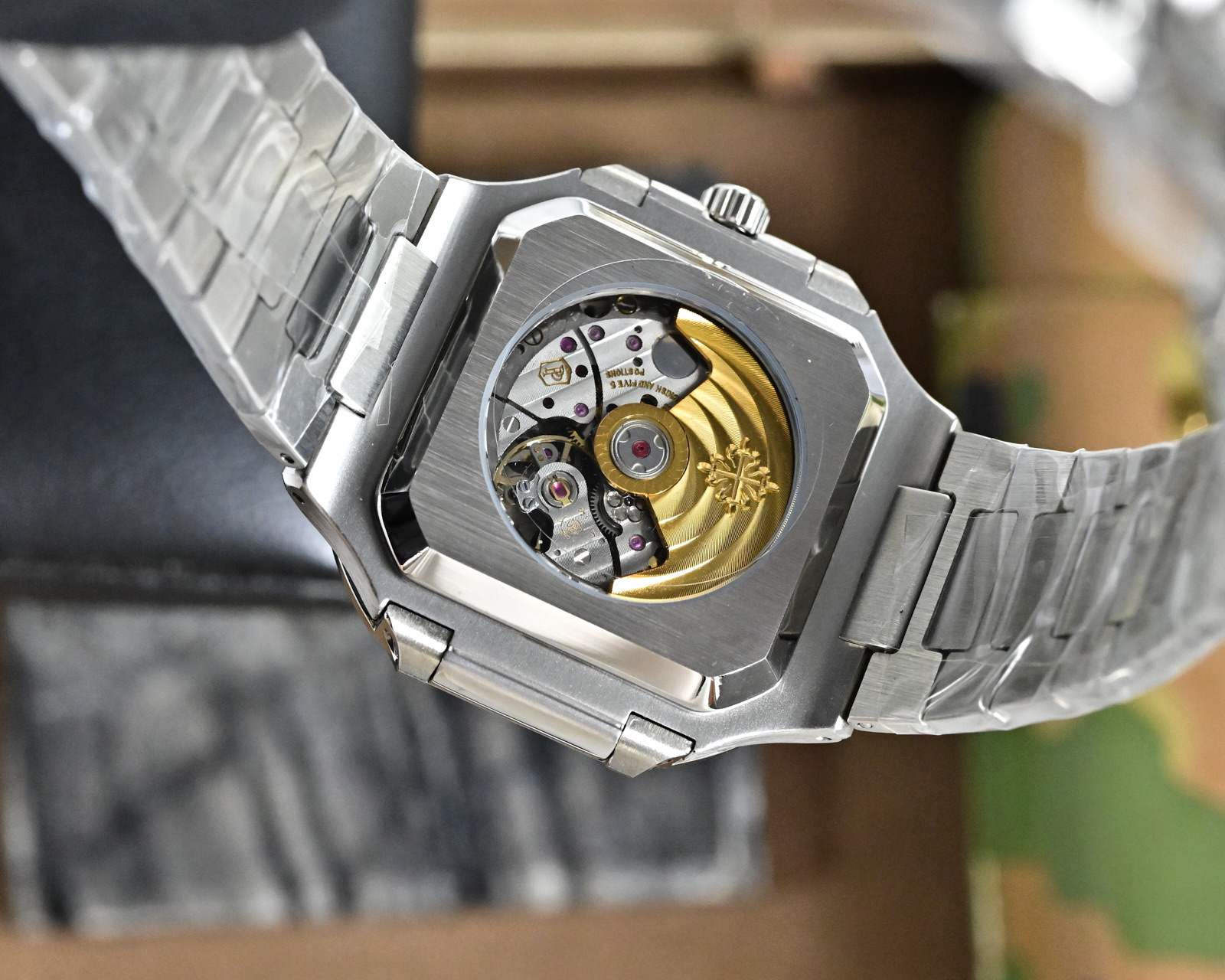 Patek Philippe CUBITUS 5821 (square)