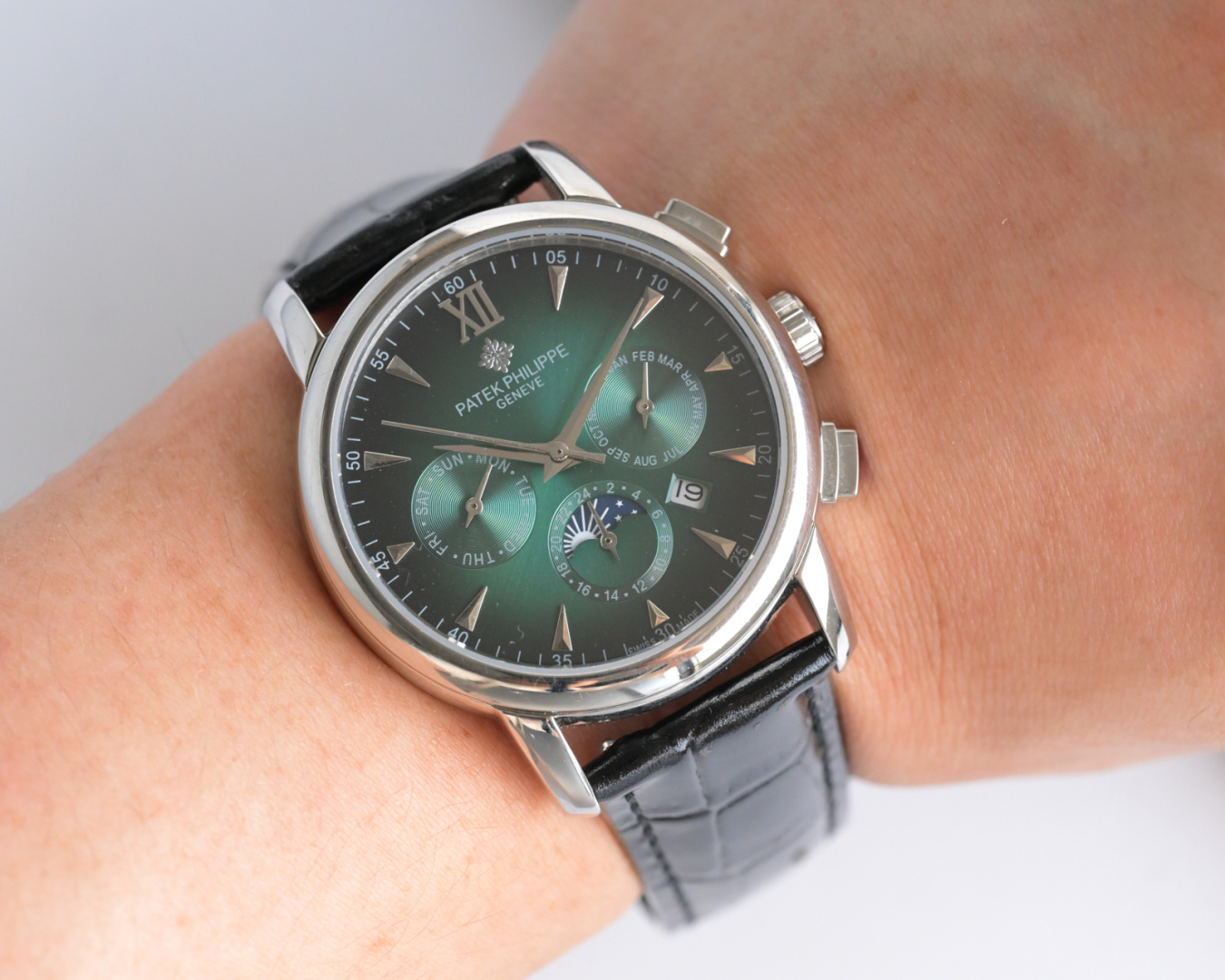 Patek Philippe Complications Collection - Handcrafted - Engraved Watches -