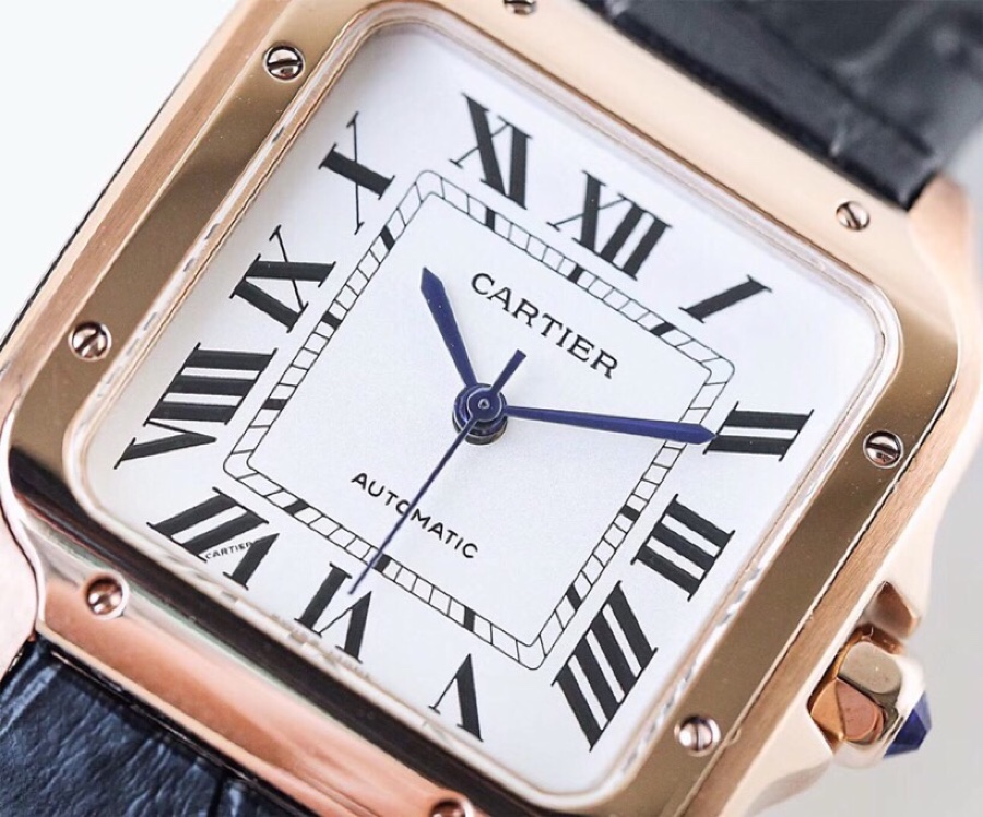 Cartier Santos de Cartier WSSA0009 - 47.5x39.8mm (Men‘s) & 41.8x35mm (Women’s) - Stainless Steel with Blue Hands and Synthetic Spinel