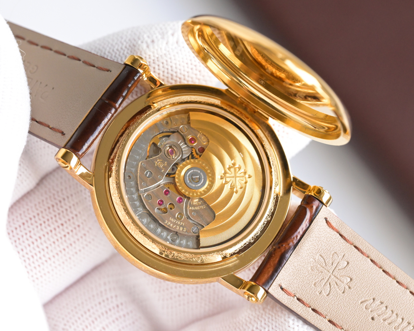 Patek Philippe Classic 5153 Engraved Edition Watch