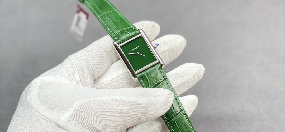 Cartier Tank Must Large Model WSTA0041 - Green Dial