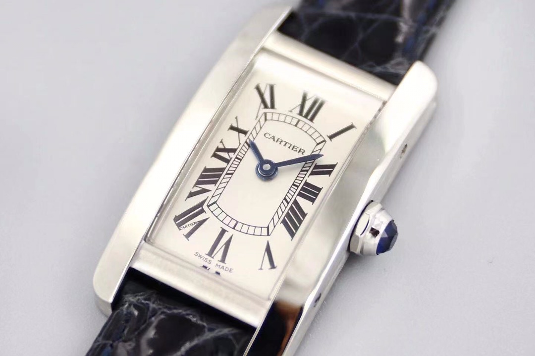 Cartier Tank Américaine WSTA0016 - 35.8x19mm - Steel Quartz - Slender & Elegant