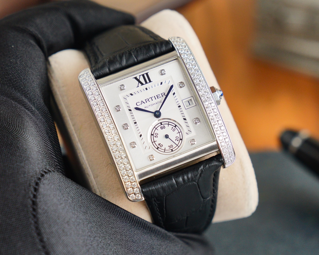 Cartier Tank Anglaise Medium Model 3028 - 34x44mm - Automatic with Date & Small Seconds 中文对照: 卡
