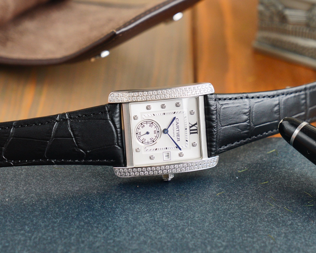 Cartier Tank Anglaise Medium Model 3028 - 34x44mm - Automatic with Date & Small Seconds 中文对照: 卡