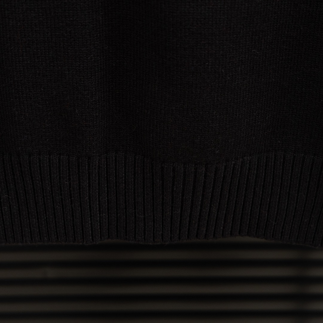 CELINE V-neck Knit Wool Ves