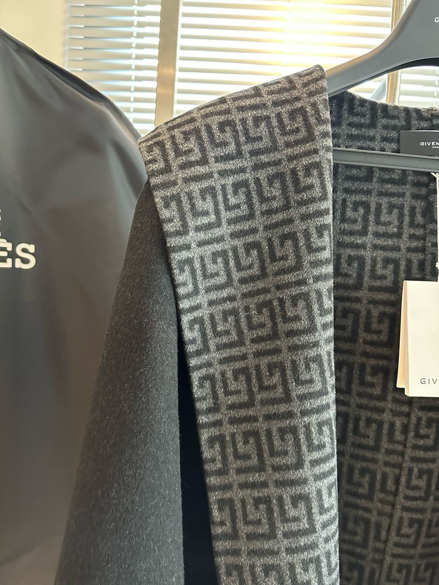 Givenchy high-end cashmere coat