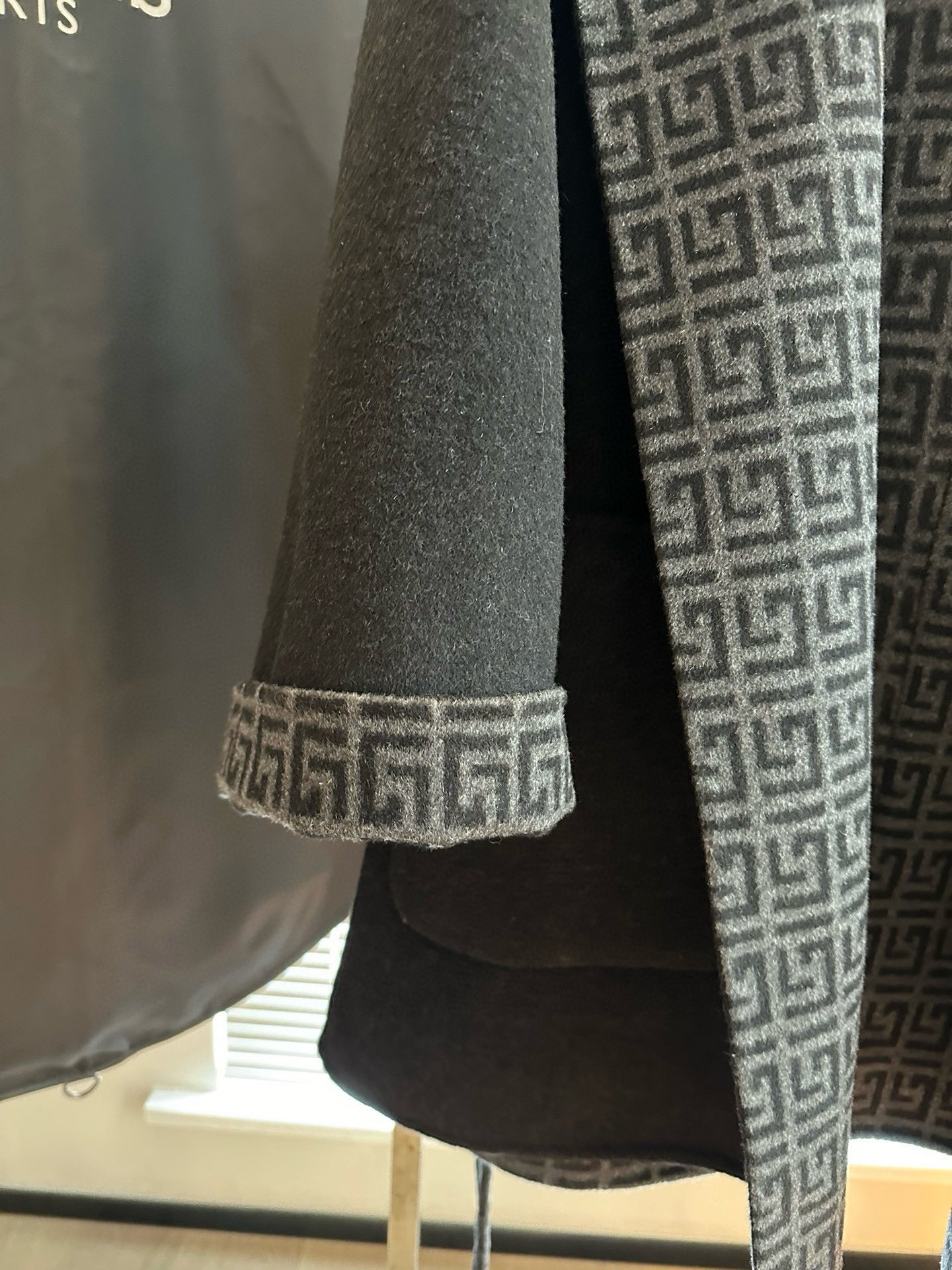 Givenchy high-end cashmere coat