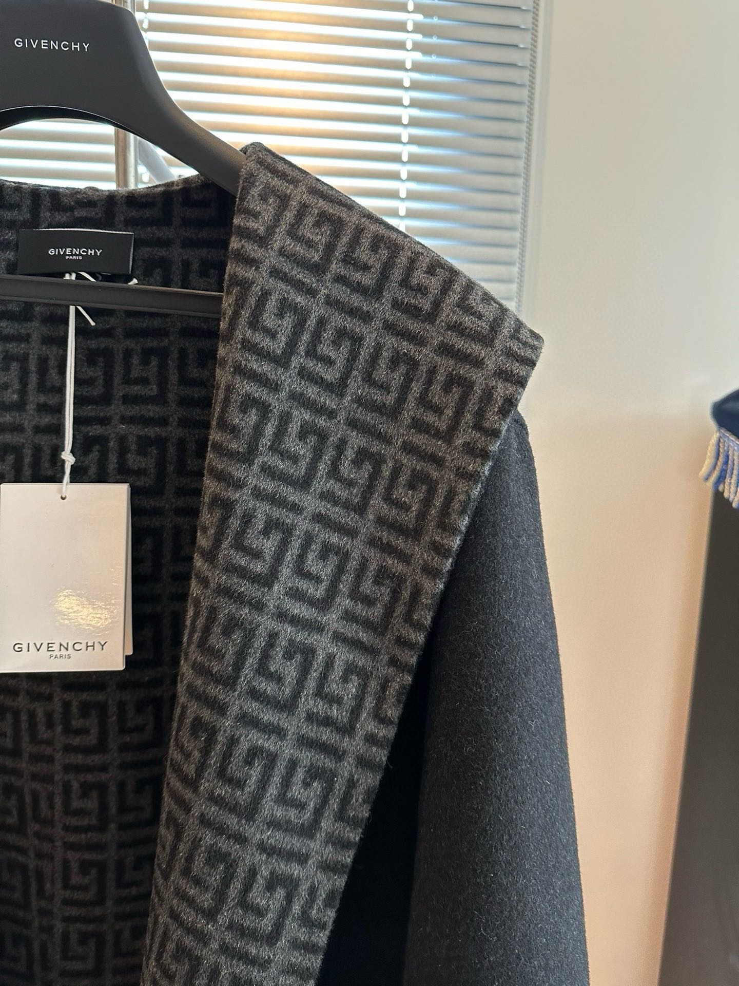 Givenchy high-end cashmere coat