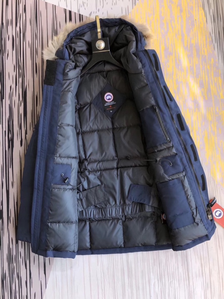  Canada Goose Expedition Parka