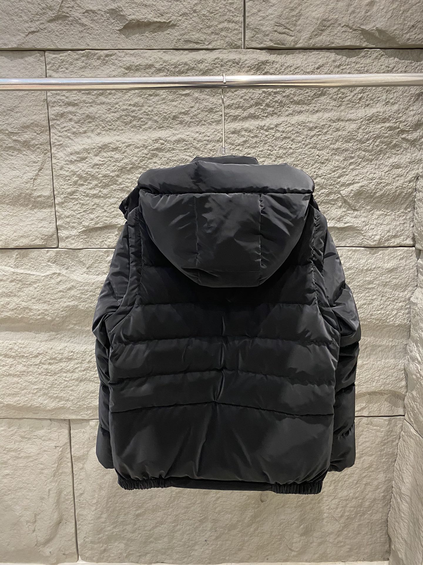 Moncler Black Label Allymes 2-in-1 Down Jacket