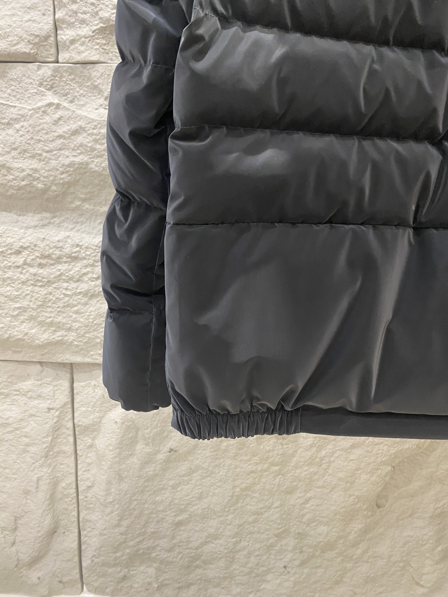 Moncler Black Label Allymes 2-in-1 Down Jacket
