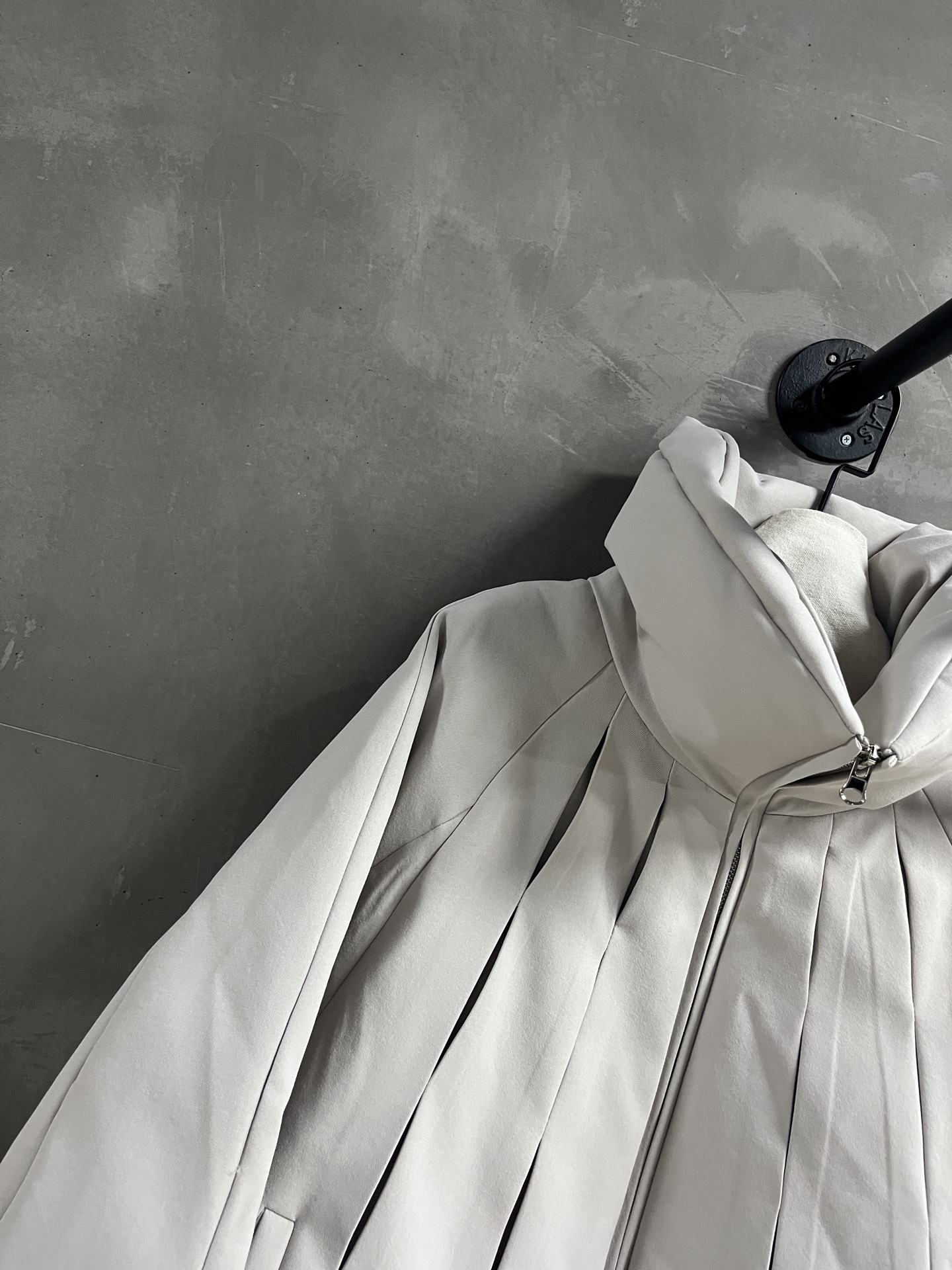 Miu Miu 2025 Fall/Winter New Arrival Versatile Down Jacket