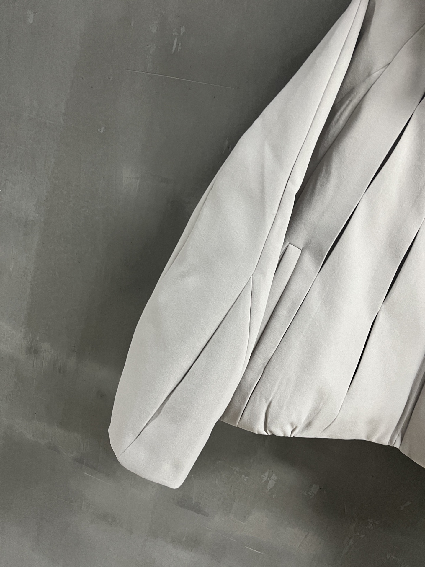 Miu Miu 2025 Fall/Winter New Arrival Versatile Down Jacket