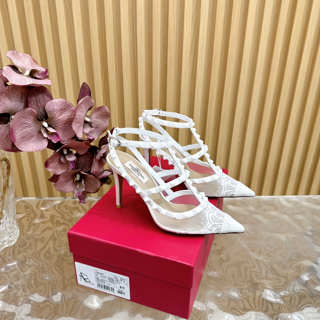 Valentino Garavani Rockstud Cage-Top Pumps