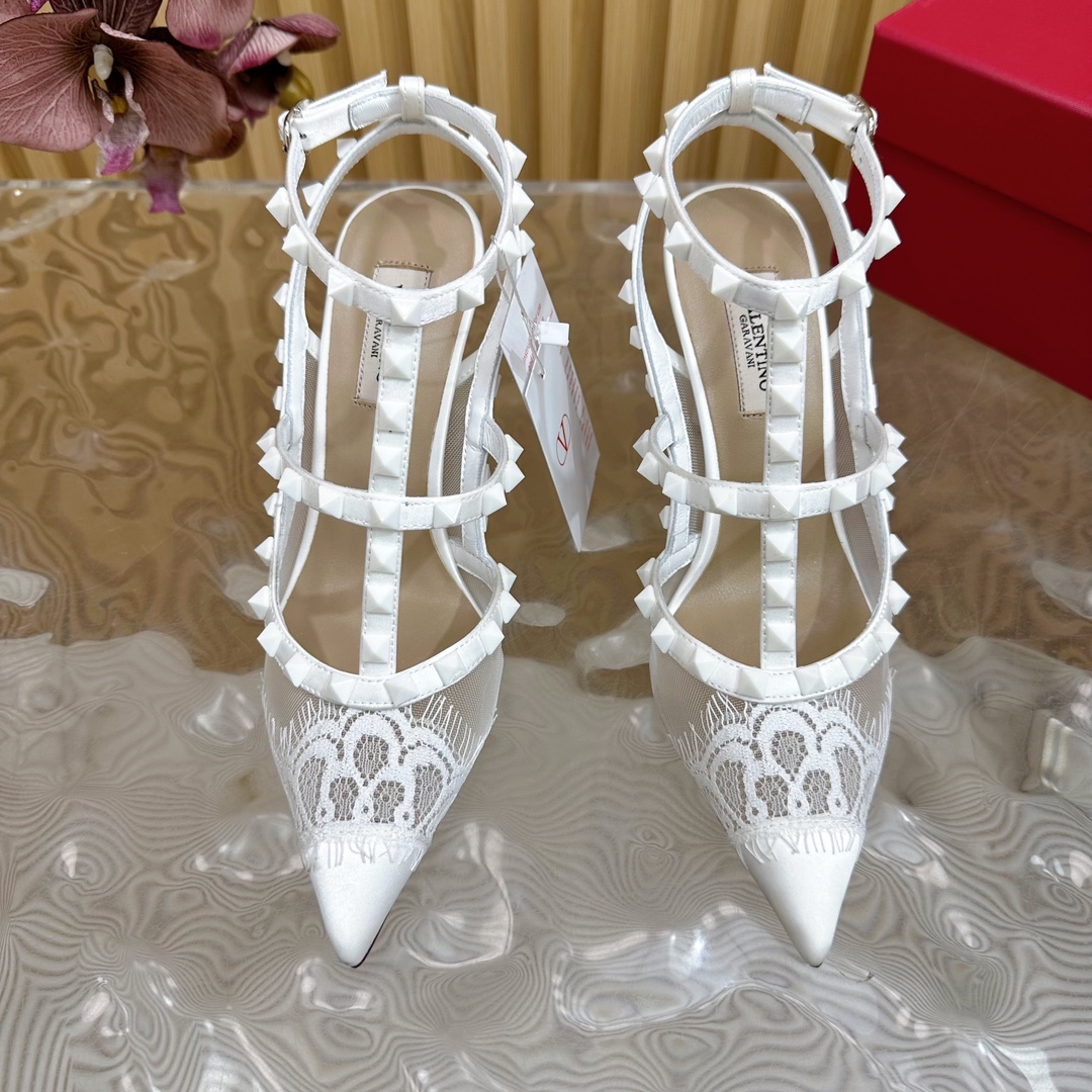 Valentino Garavani Rockstud Cage-Top Pumps