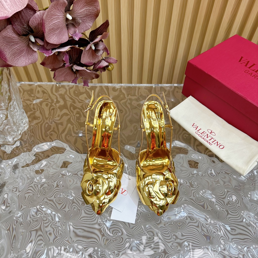 Valentino Garavani Atelier Shoes 03 Rose Edition