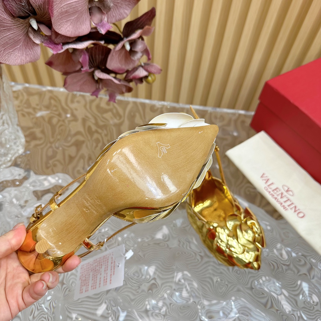 Valentino Garavani Atelier Shoes 03 Rose Edition