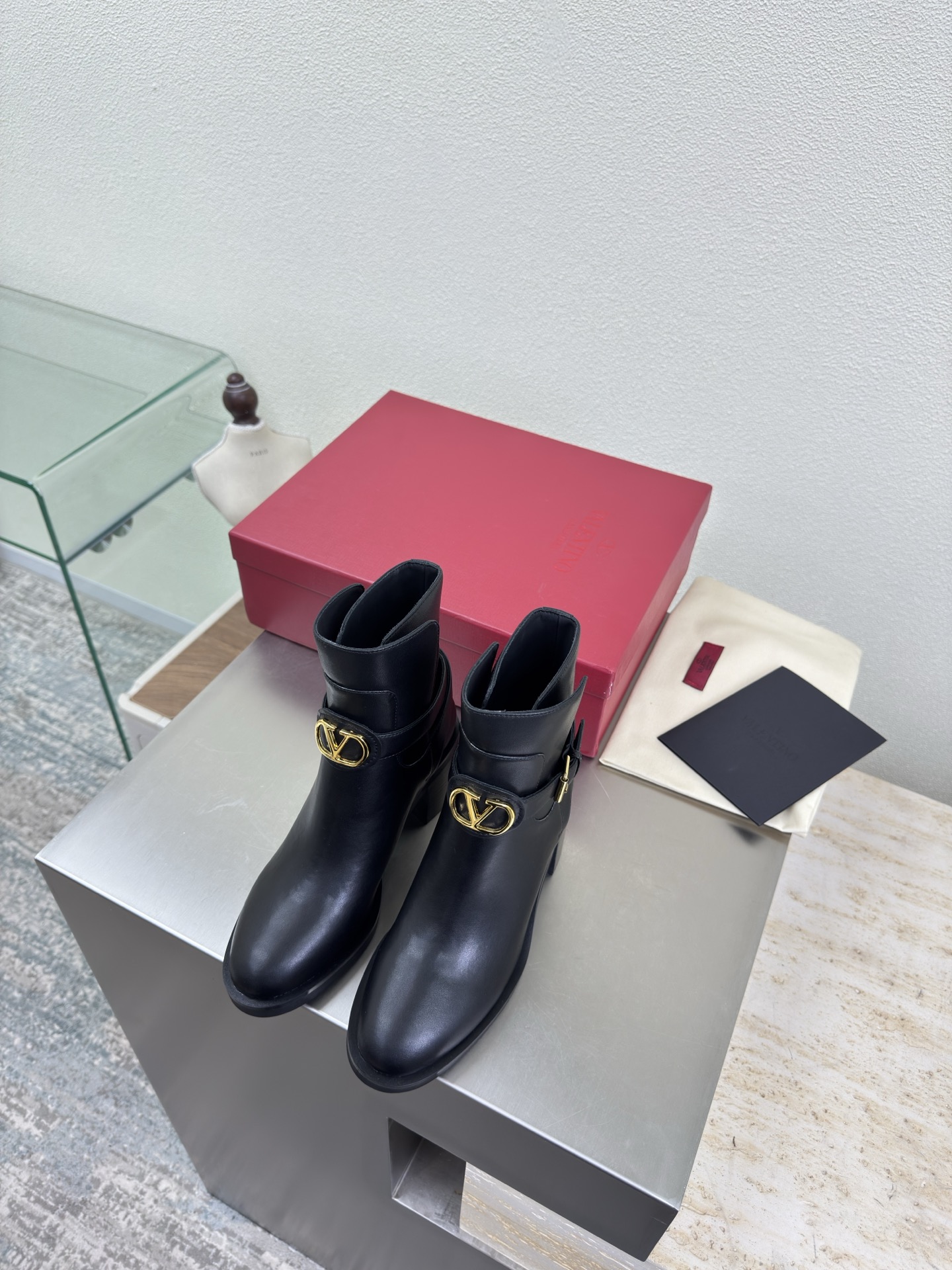 Valentino Garavani VLOGO SIGNATURE Calfskin Ankle Boot