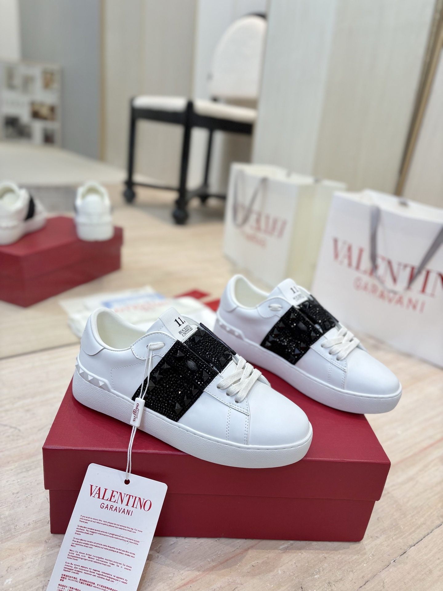 Valentino GARAVANI OPEN DISCO Studded Chunky-Sole Casual Sneakers