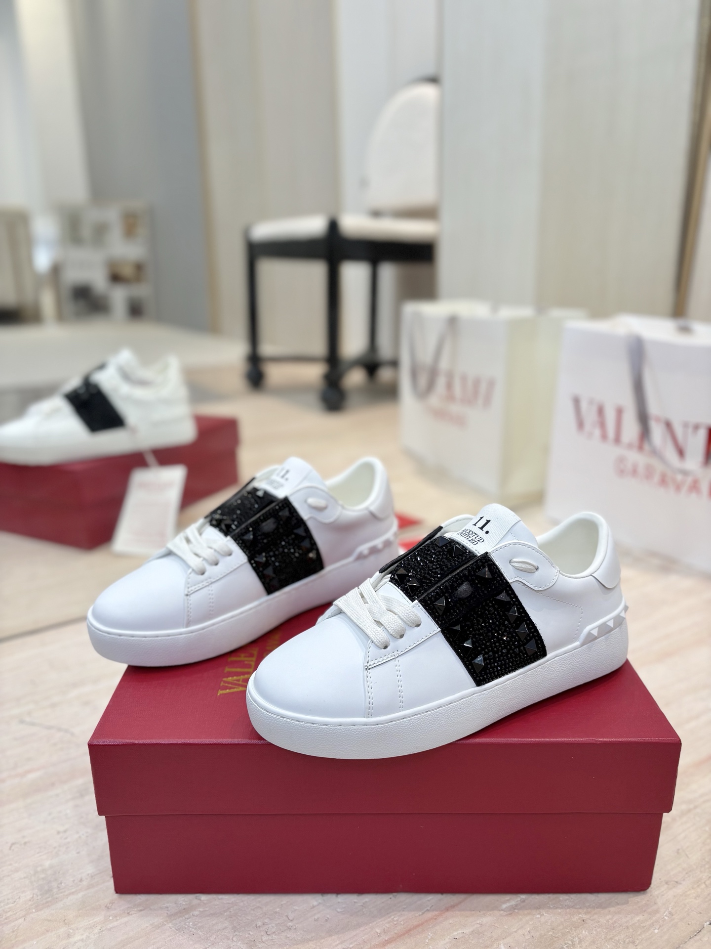 Valentino GARAVANI OPEN DISCO Studded Chunky-Sole Casual Sneakers