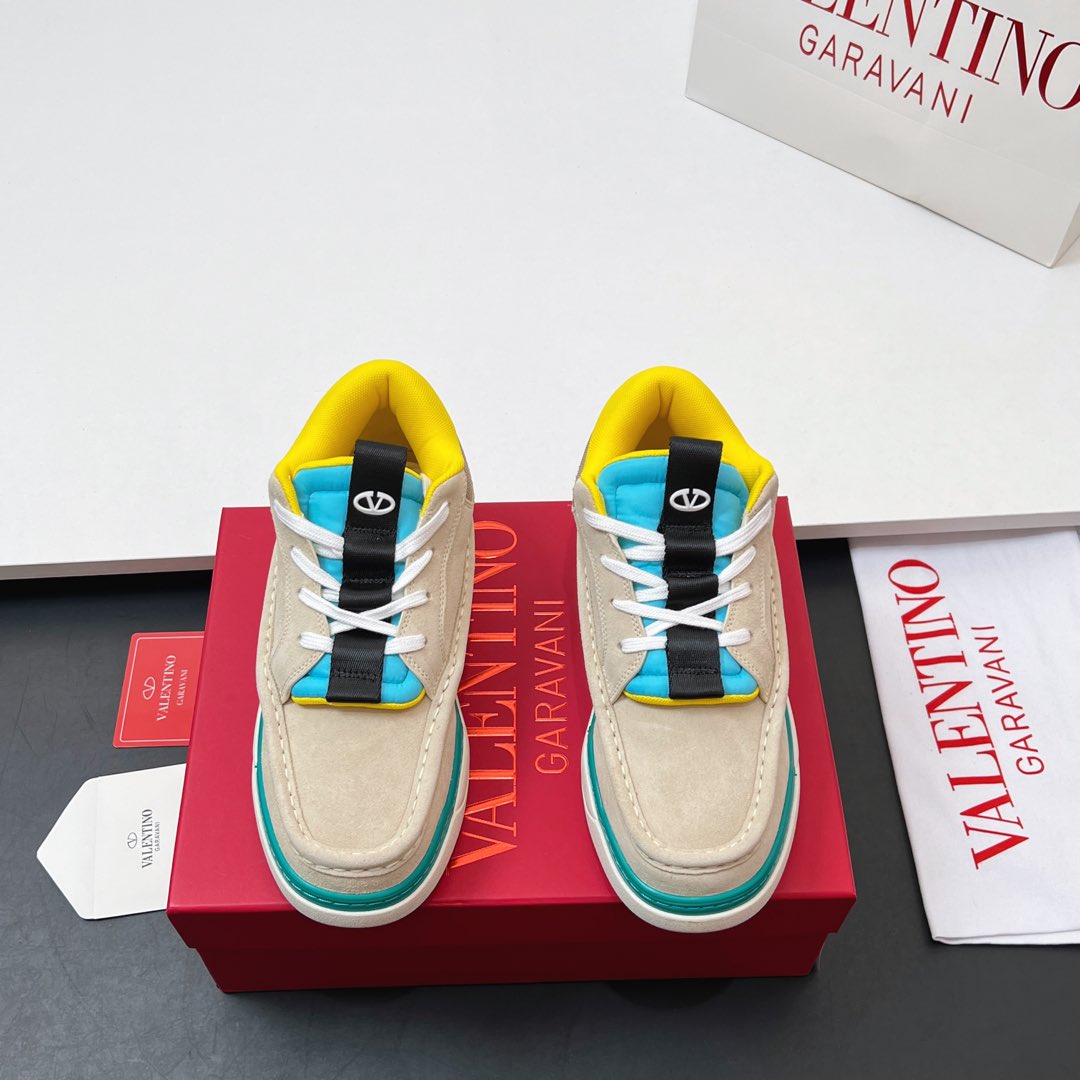 Valentino New Couple Mid-Top Sheepskin Sneakers