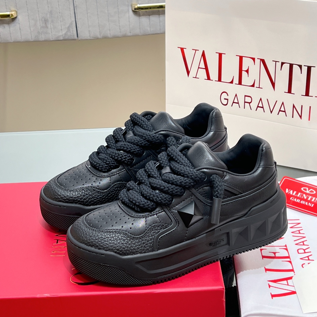 Valentino Garavani One Stud Platform Sneaker