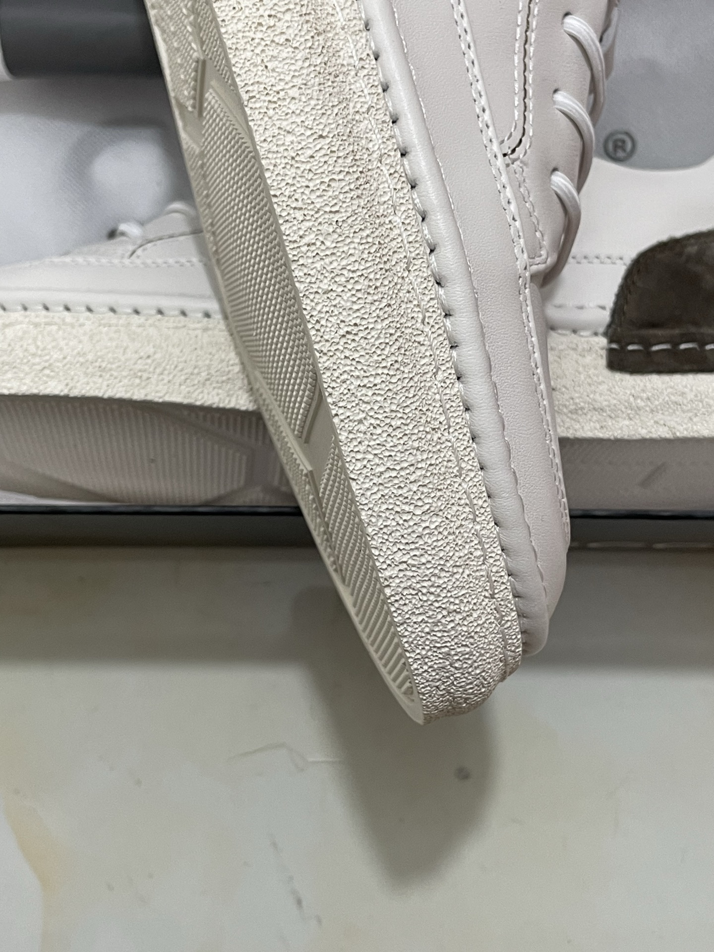 ECCO Soft Cool 7 Series Color-Blocked Casual Sneakers