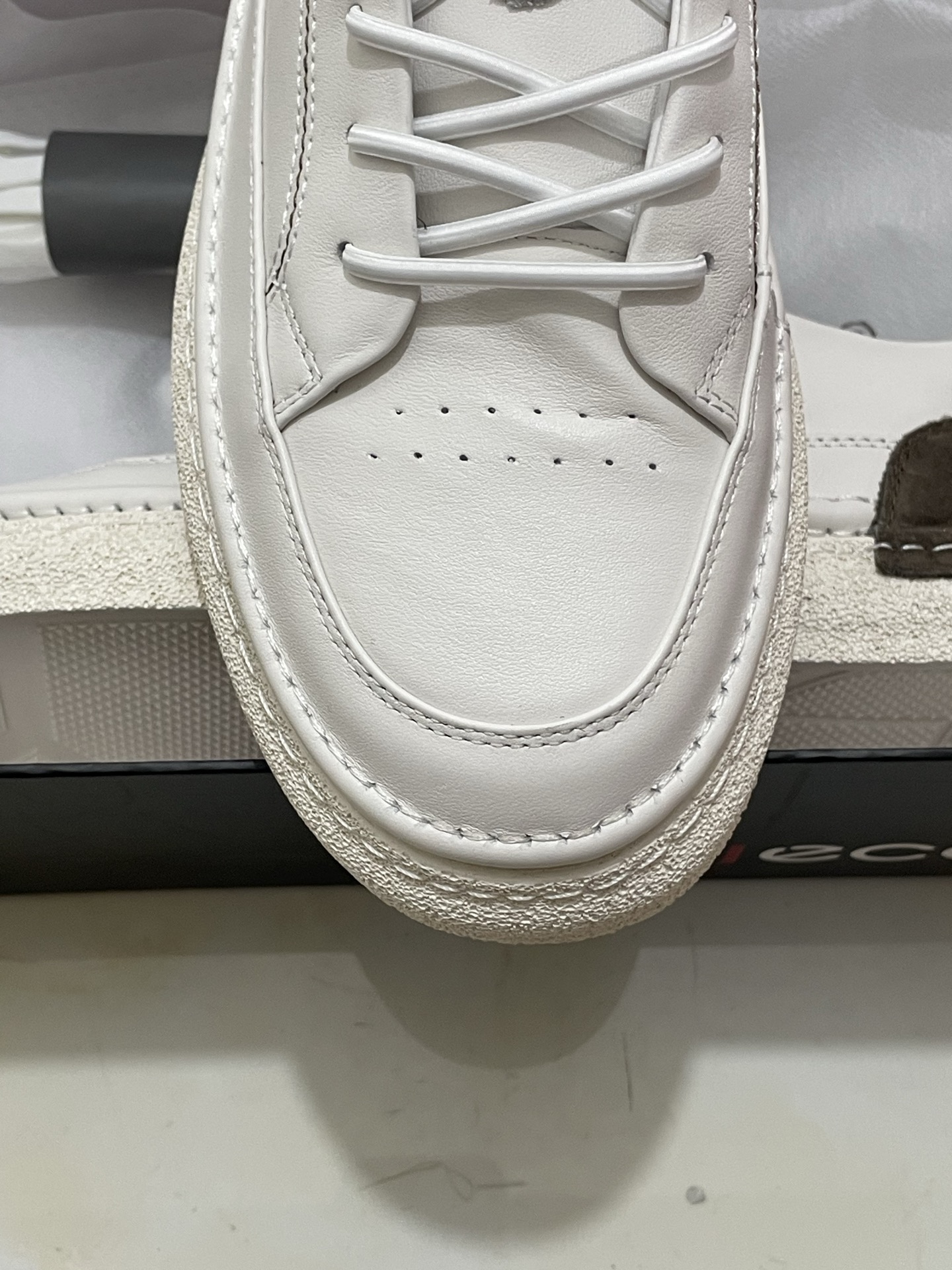 ECCO Soft Cool 7 Series Color-Blocked Casual Sneakers