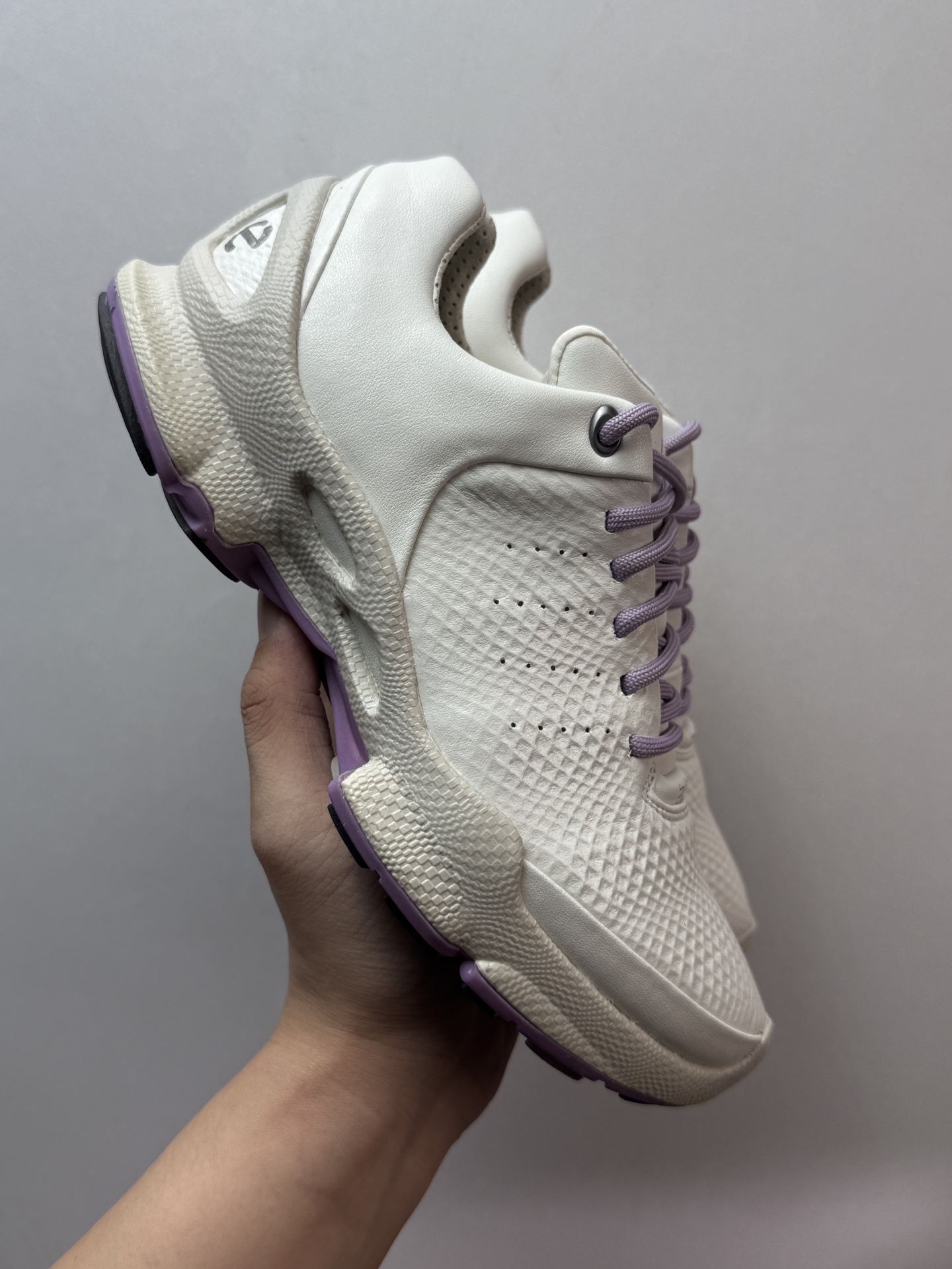 ECCO Genuine Leather Grid Upper Women's Casual Sneakers