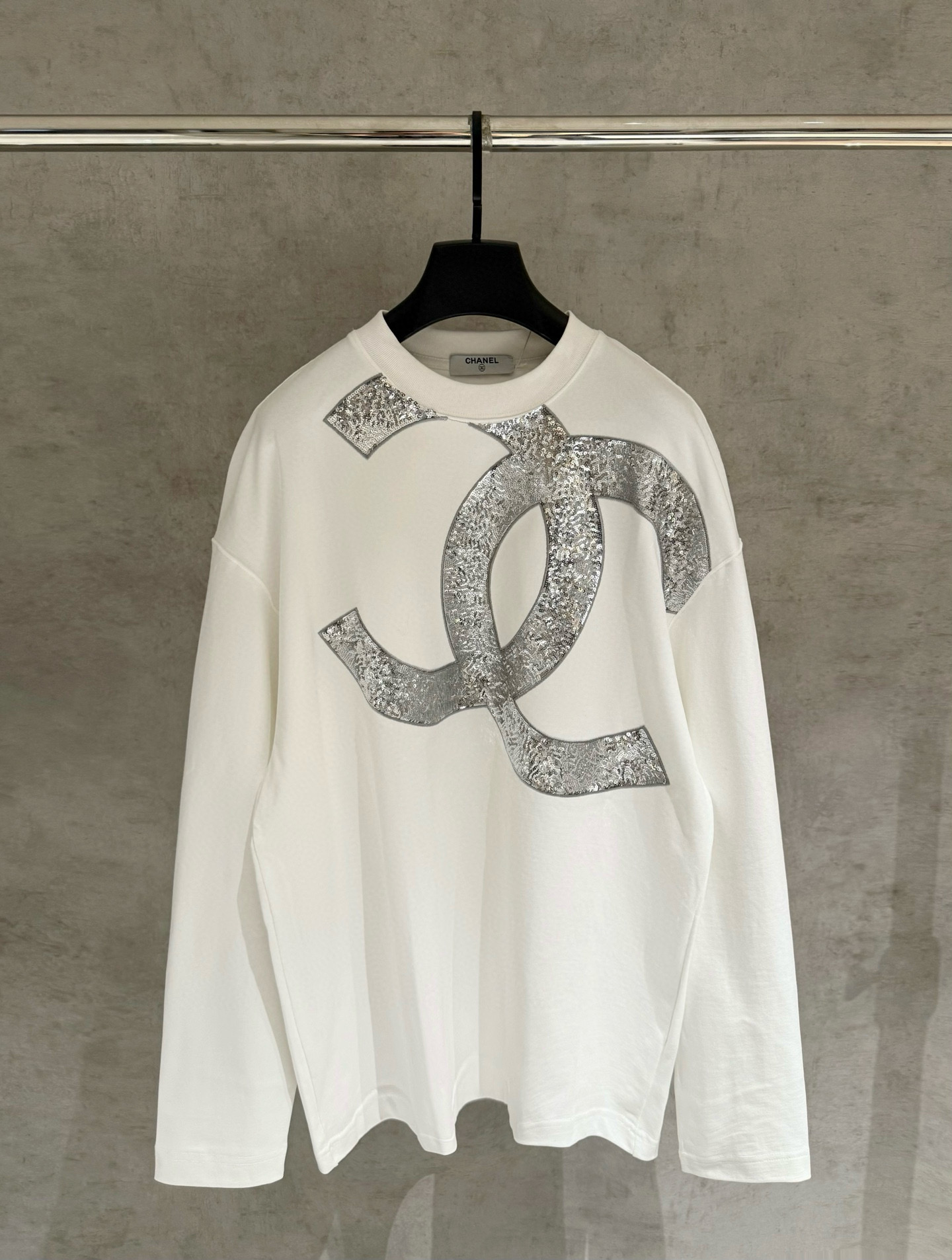 CHANEL New Sequined Heavyweight Long-Sleeve Sweatshirt T-Shirt