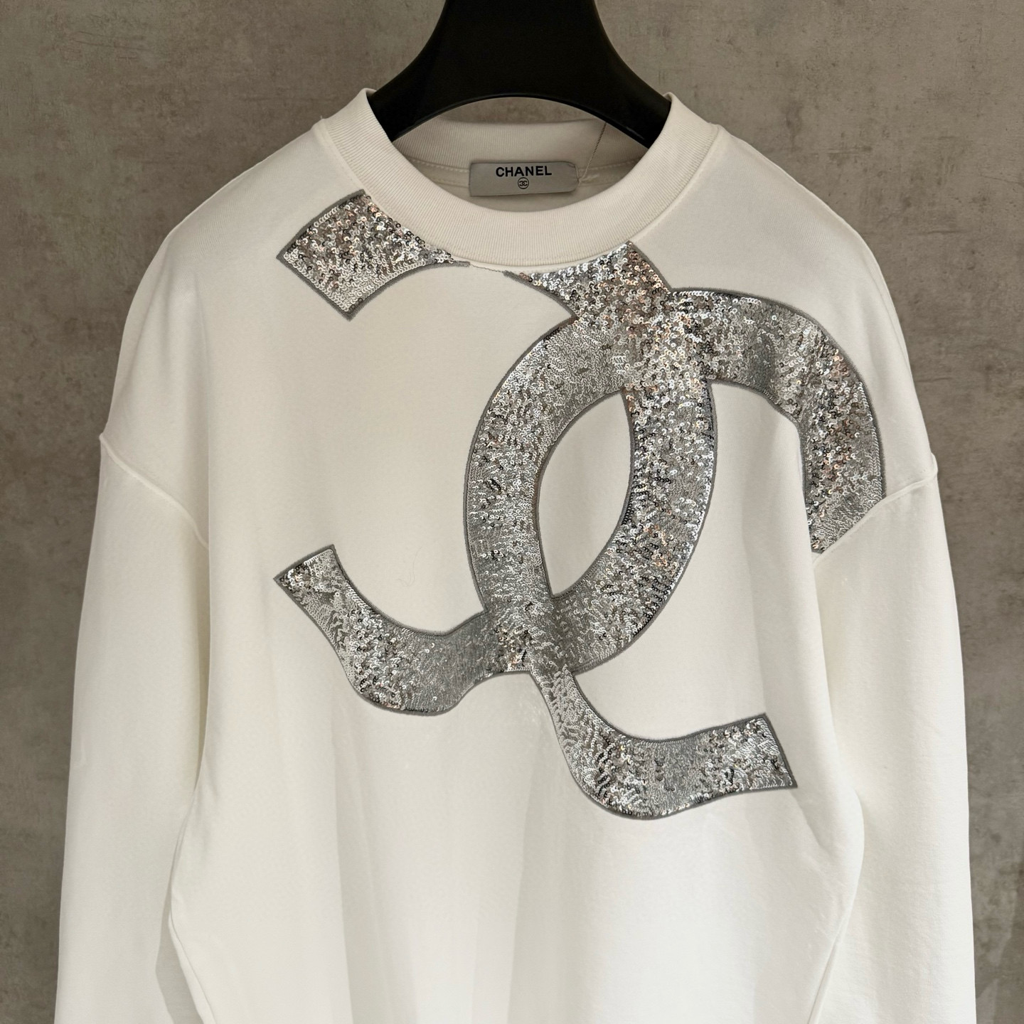 CHANEL New Sequined Heavyweight Long-Sleeve Sweatshirt T-Shirt