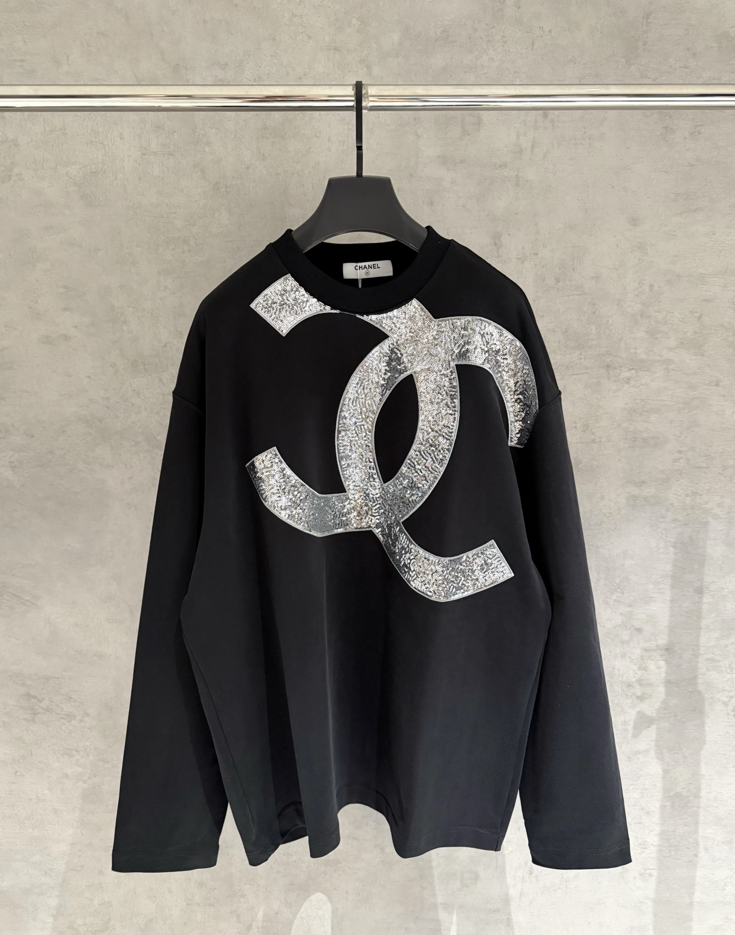 Chanel New Sequin Embroidered Heavyweight Long-Sleeve Sweatshirt T-Shirt