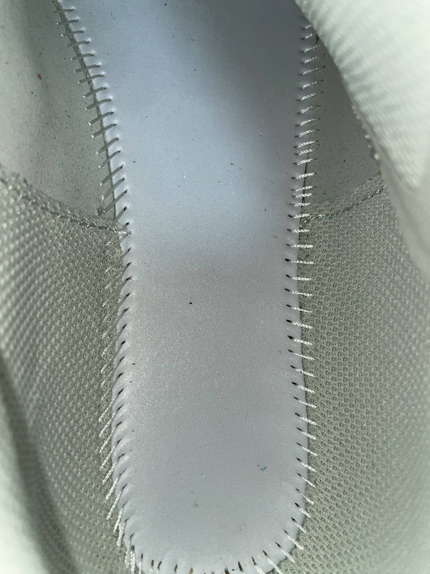 ECCO Mesh Breathable Lightweight Shock-Absorbing Men's Sports Casual Walking Shoes