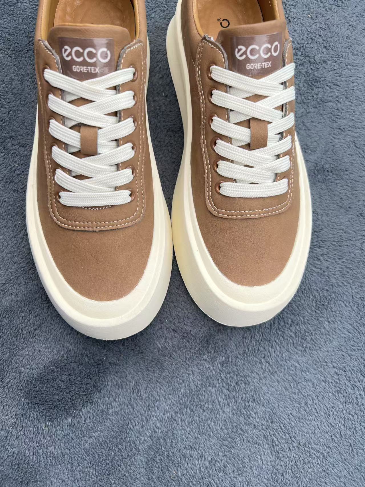 	ECCO Genuine Leather Thick-Sole Comfortable Women's Casual Sneakers