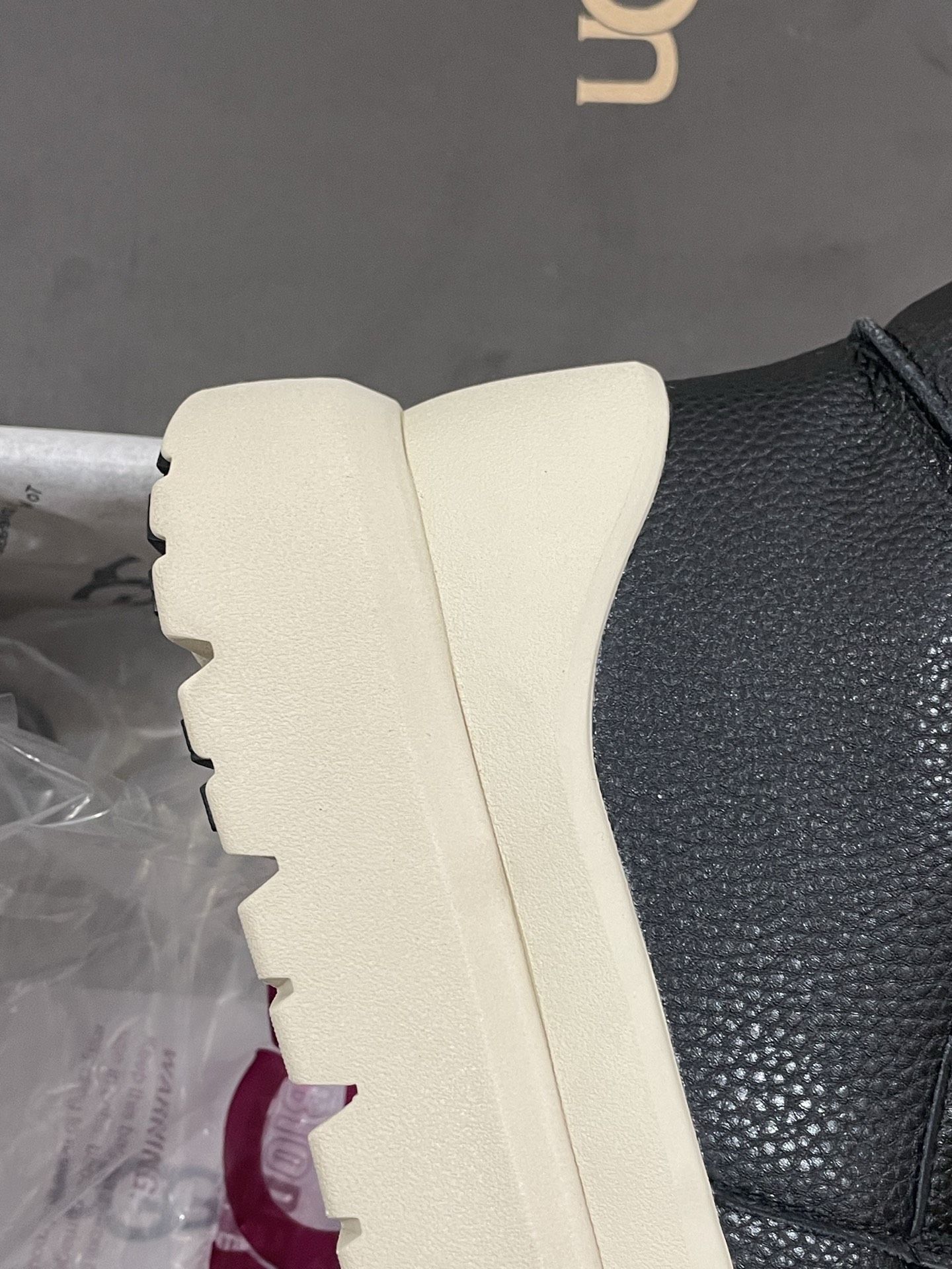 UGG Waterproof Leather Warm Lining Men's Autumn Winter Thick-Sole Ankle Boots