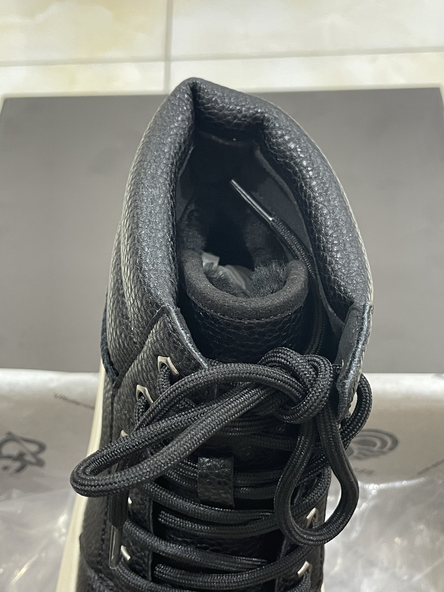 UGG Waterproof Leather Warm Lining Men's Autumn Winter Thick-Sole Ankle Boots