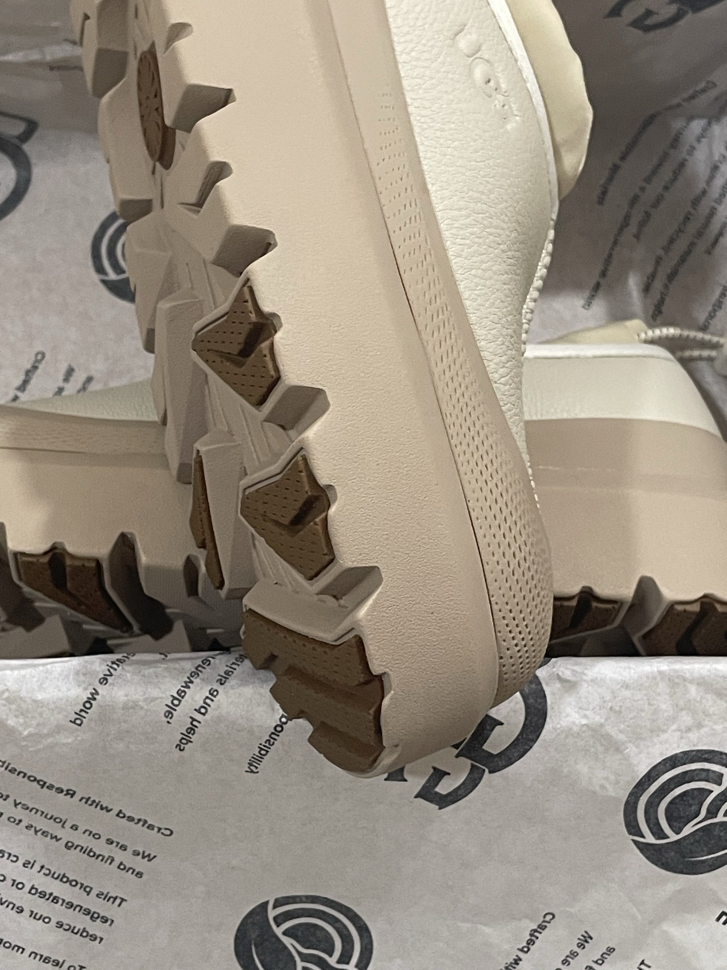 UGG Thick-Sole Serrated Lace-Adjustable Unisex Warm Casual Boots