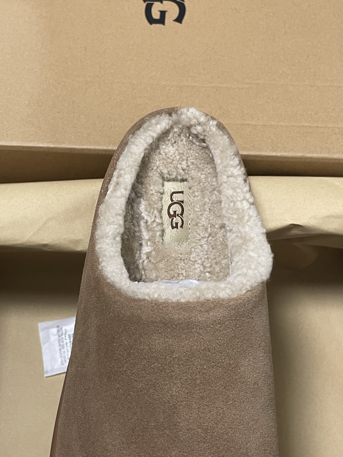 UGG Little Potato Sheepskin Fur Lined Toe-Protective Non-Slip Thick-Sole Mule Slippers