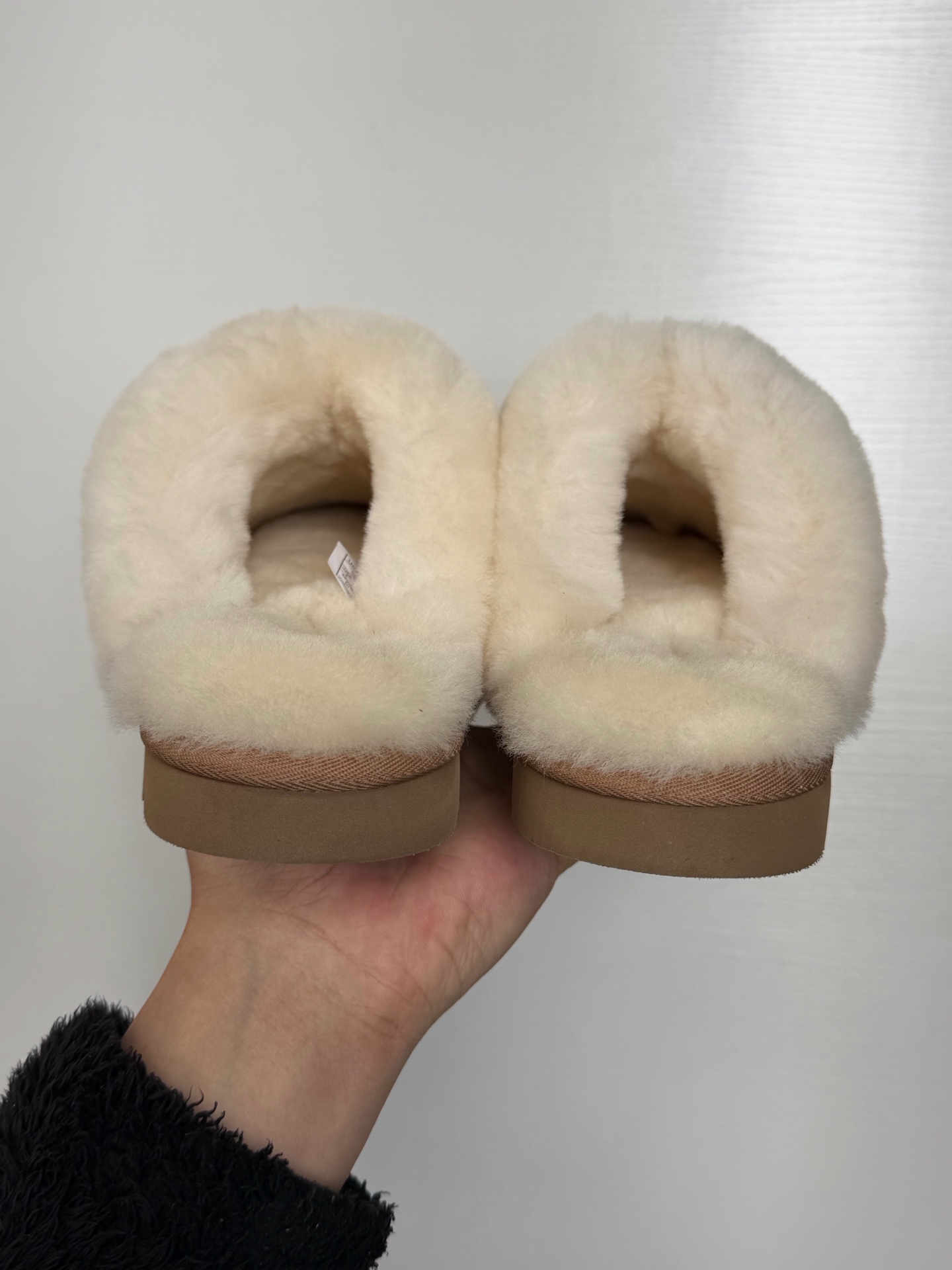 UGG Star Slide Series Sheepskin Lined Fleece-Lined Mules