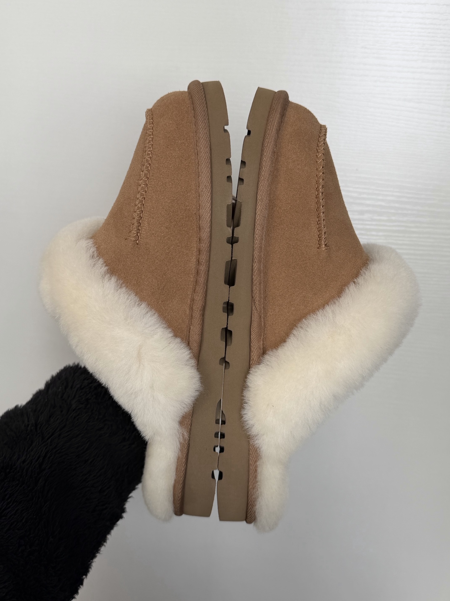 UGG Star Slide Series Sheepskin Lined Fleece-Lined Mules