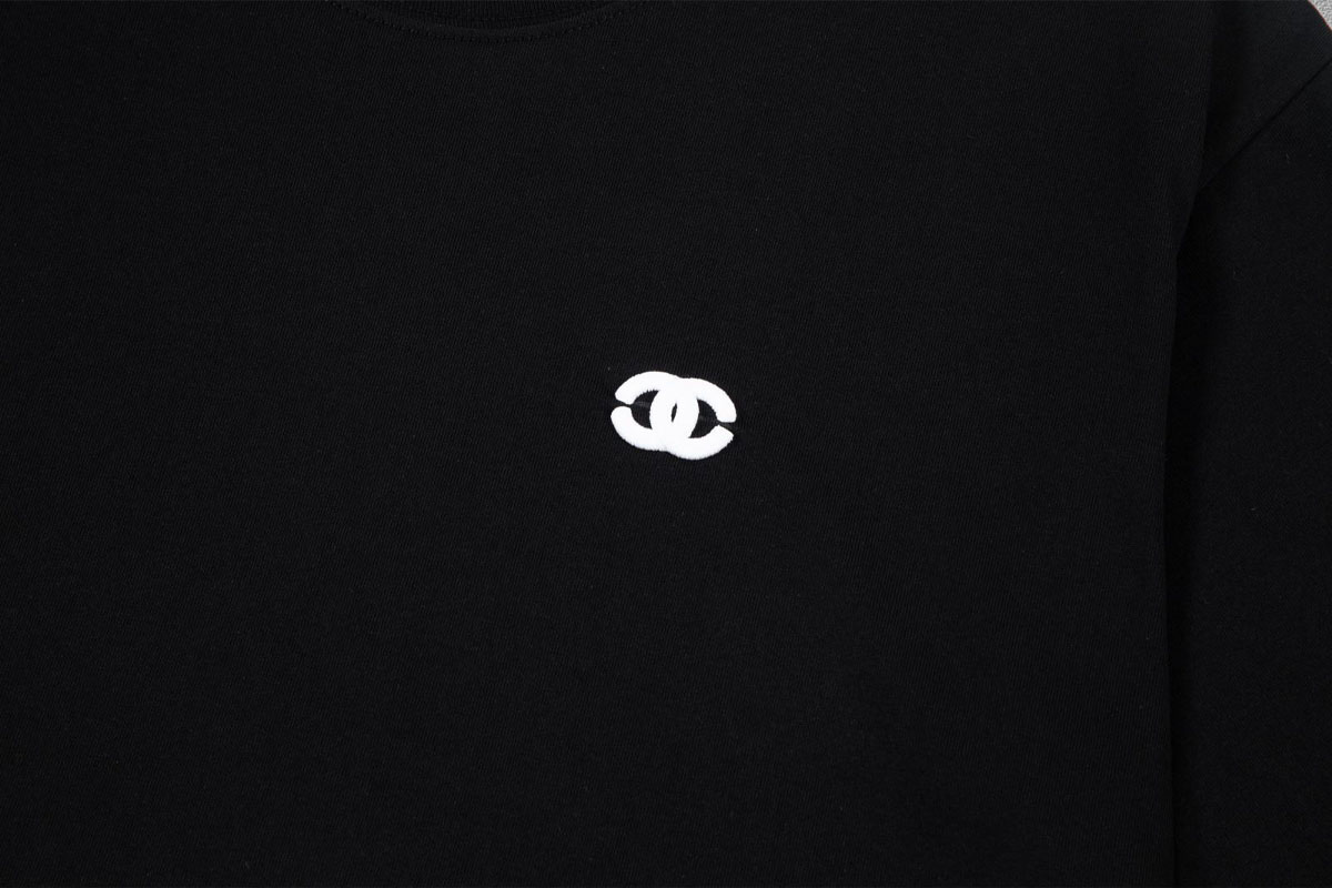 Chanel Crew Neck Short-Sleeve T-Shirt with Double C Logo & Sleeve Label Detail