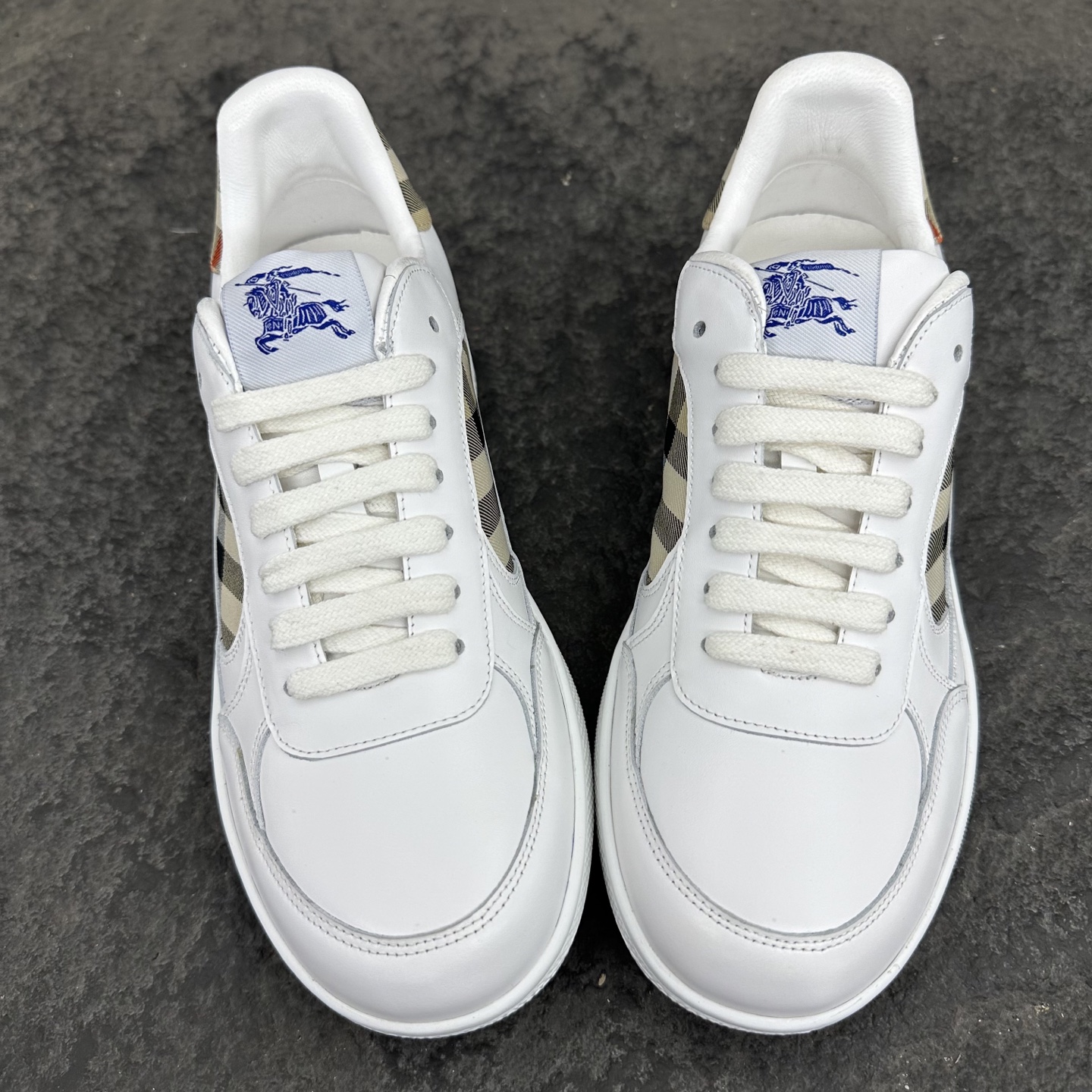 Burberry Low-Top Check Detail Sneakers