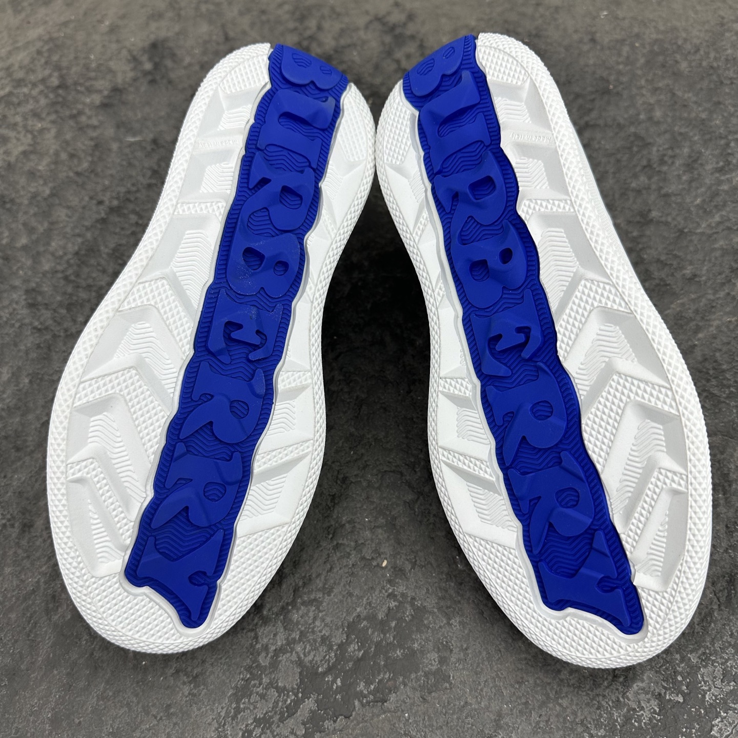 Burberry Low-Top Check Detail Sneakers