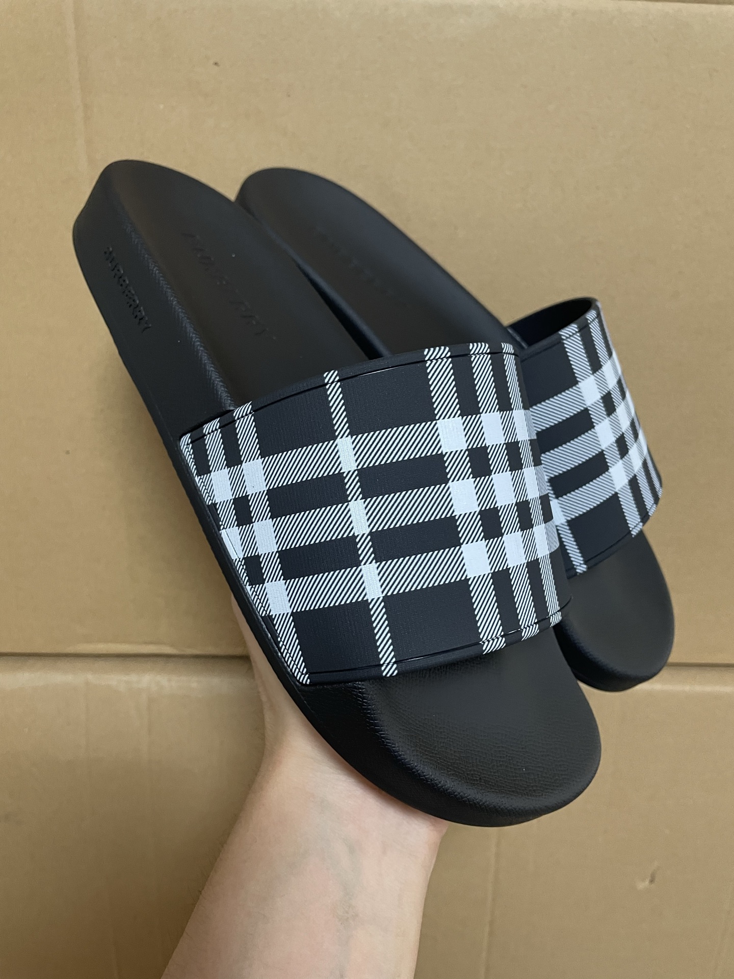 Burberry Black and White Check Comfort Non-Slip Slide Sandals