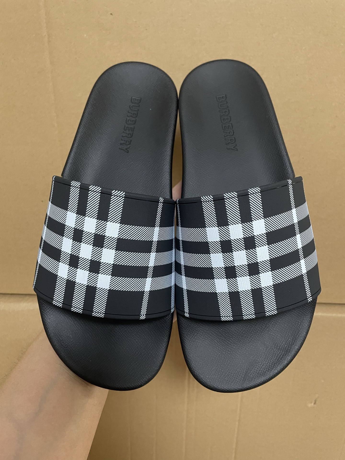 Burberry Black and White Check Comfort Non-Slip Slide Sandals
