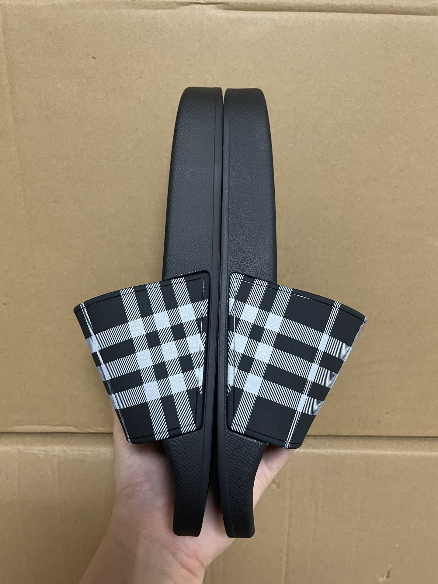 Burberry Black and White Check Comfort Non-Slip Slide Sandals